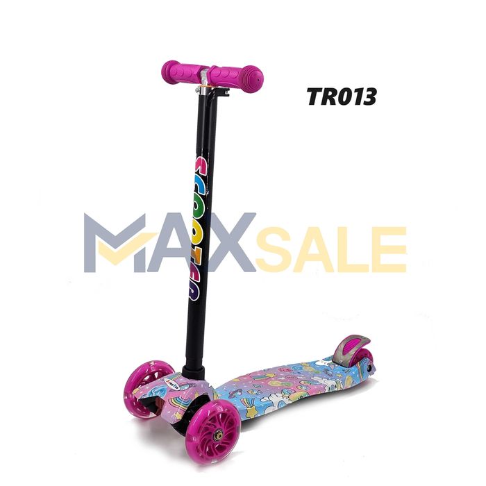 Tротинетка Триколка светещи колела различни цветове скутер колело нови