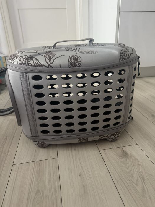 Geanta gri de transport pentru caini si pisici