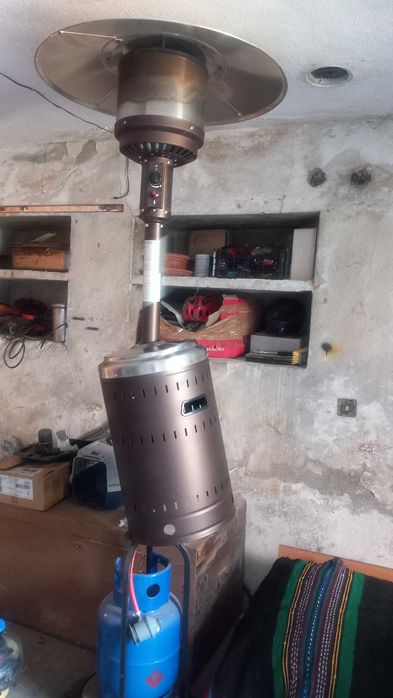 Голяма газова печка,почти неползвана!
