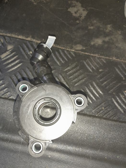 Vând rument de presiune + apărători pentru discuri spate