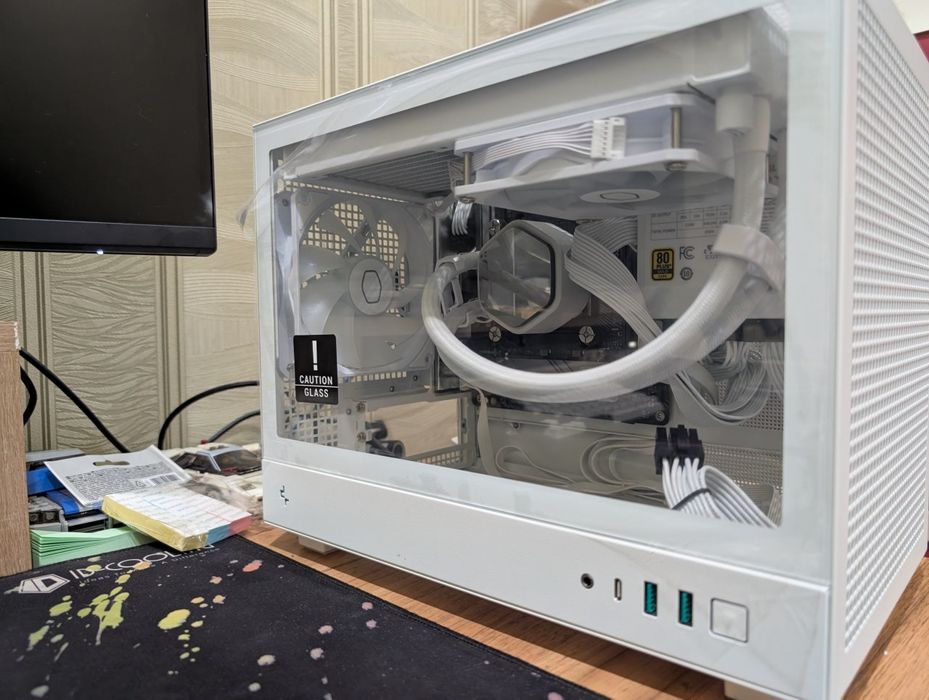 Продается комплект на АМ4 под ITX сборку