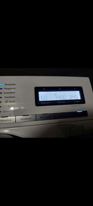 Пералня Сименс iQ 800