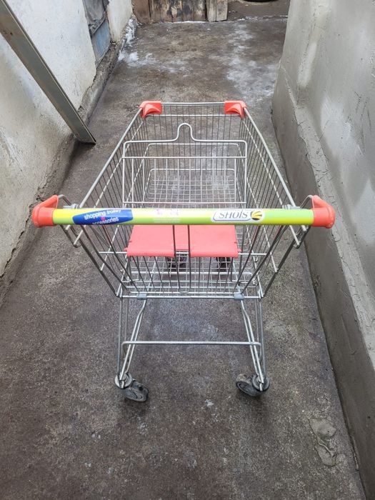 Тележка для супермаркетов