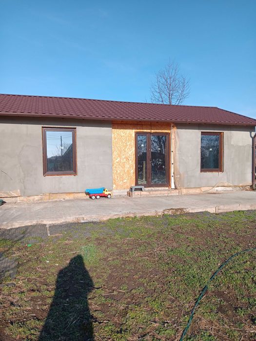 Vand casa Targsoru nou