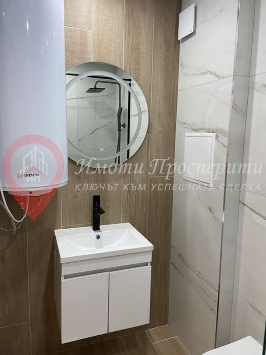 Дава се под наем Тристаен апартамент в София, Център - 82 кв.м за 930 € - Снимка #7