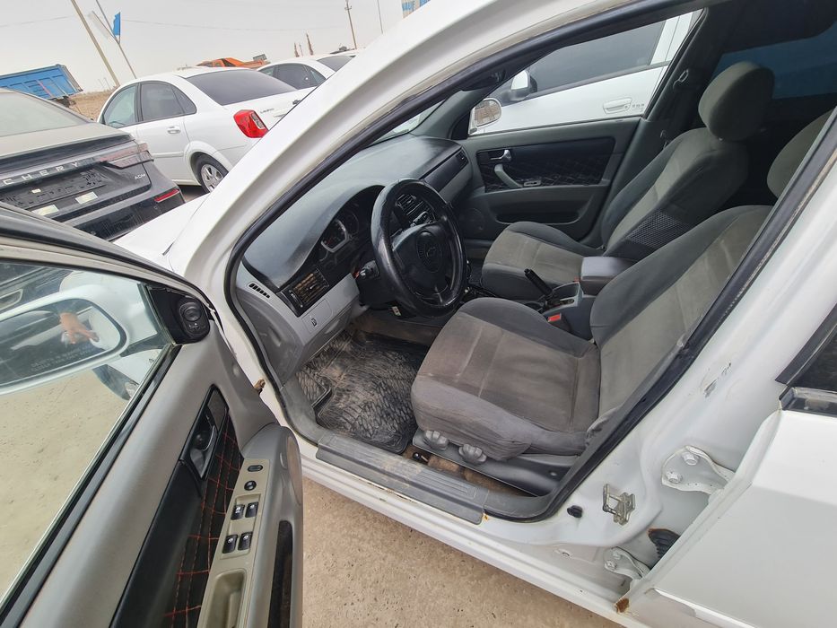 Lasetti 2009 yil jentra qilingan