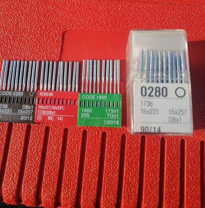 Ace pentru mașină de cusut