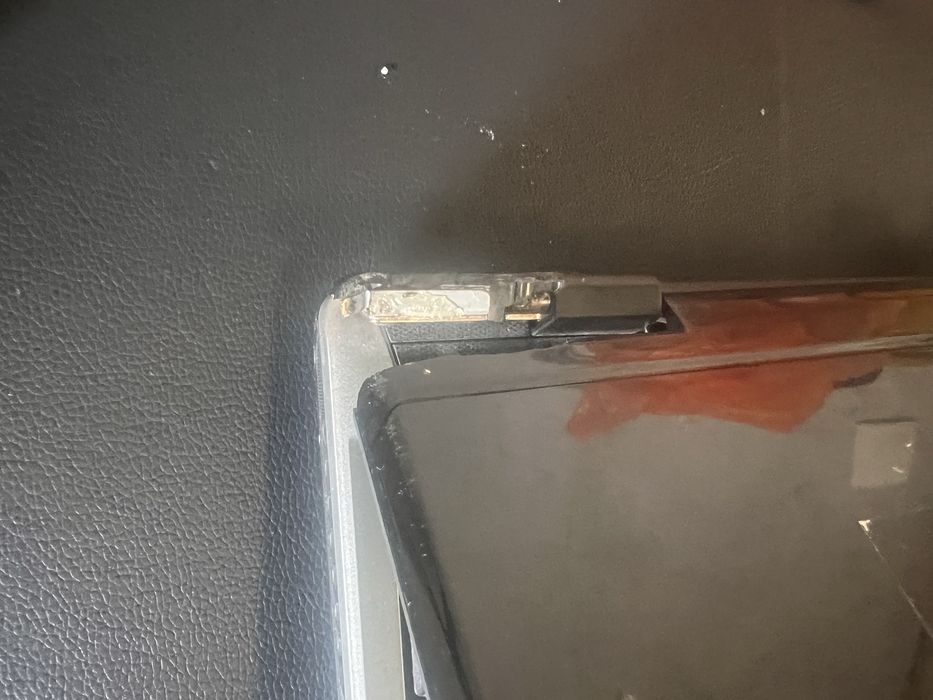 Стари лаптопи MSI и HP