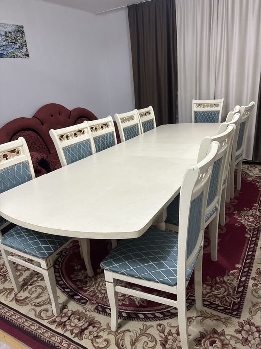 Семей қ, 110000тг, Стол и стулья