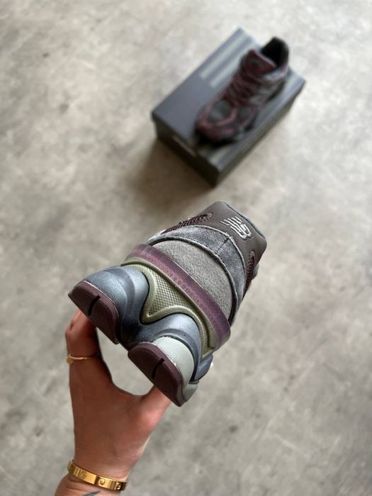 Отново New Balance 9060 "Truffle"