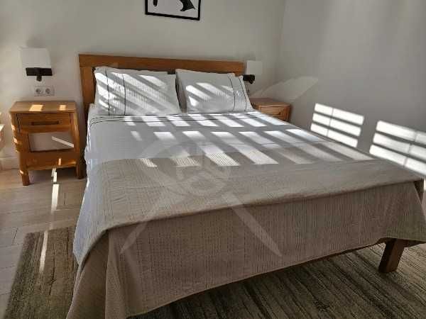 Продава се Двустаен апартамент в Пловдив, Център - 65 кв.м за 3616 €/кв.м - Снимка #3