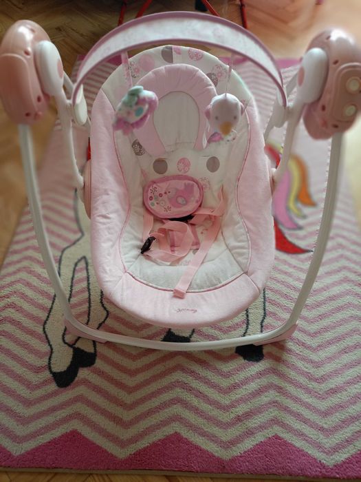 Продавам бебешка люлка шезлонг