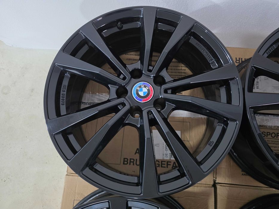 Jante 19 BMW G42 G20 G21 G30 G31 G32 X6 G06 X3 G03 5x112 66.6 8J et28
