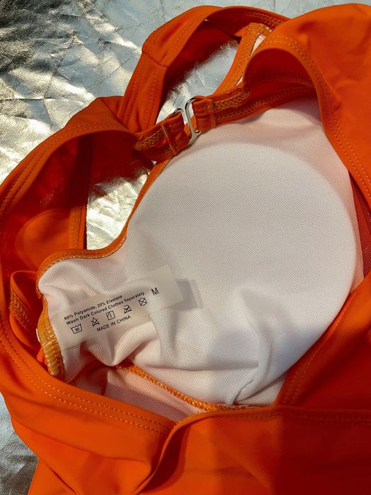 Costum de baie nou portocaliu intreg marime M