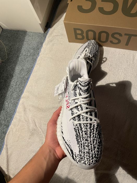 Yeezy 350 Boost Zebra