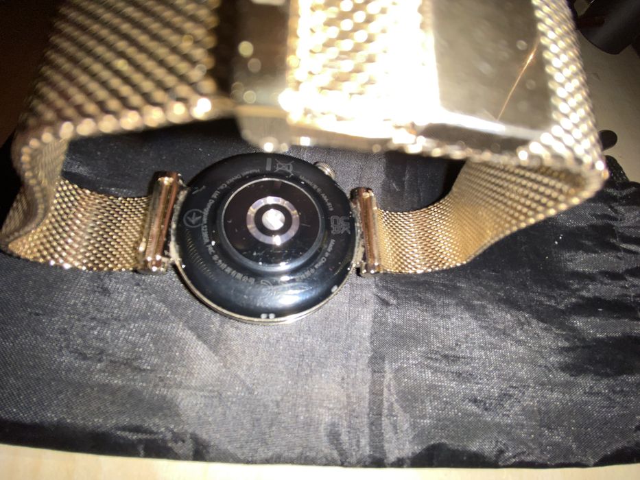 Смарт часы Huawei gt4 gold