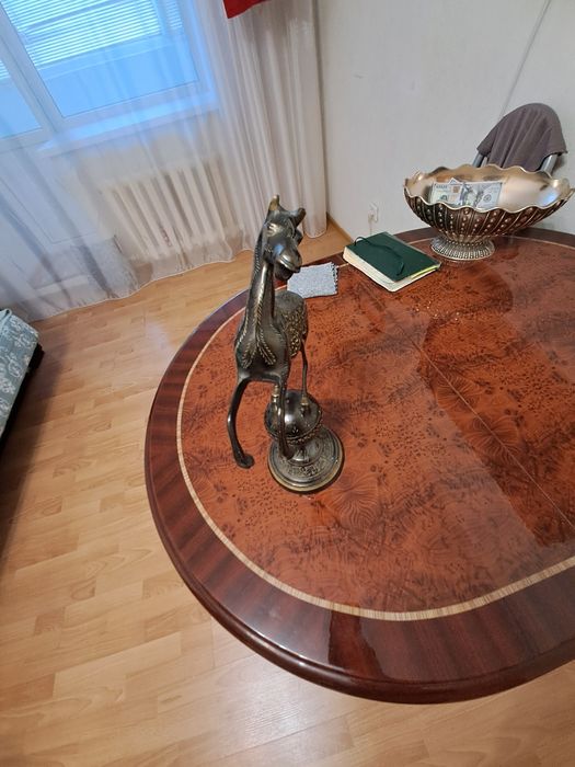 Статуэтка лошади из стали