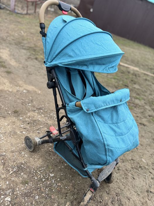 Коляска детская прогулочная