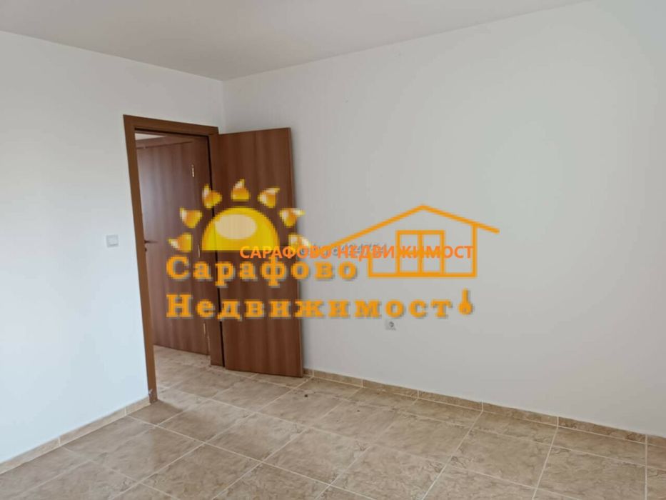 Продава се Двустаен апартамент в Бургас, Сарафово - 61 кв.м за 763 €/кв.м - Снимка #1