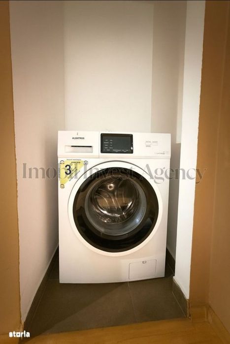 Proprietar inchiriez Familie / Studenti 4 camere Pet Friendly, parcare