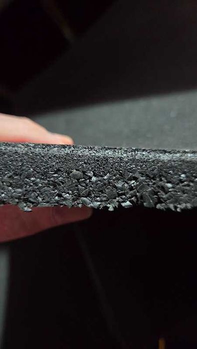 Настилка за фитнес 500х500х20мм (2см дебелина)