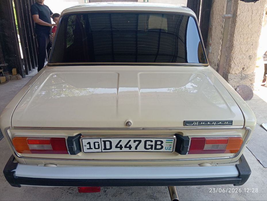 Vaz2106 sotiladi