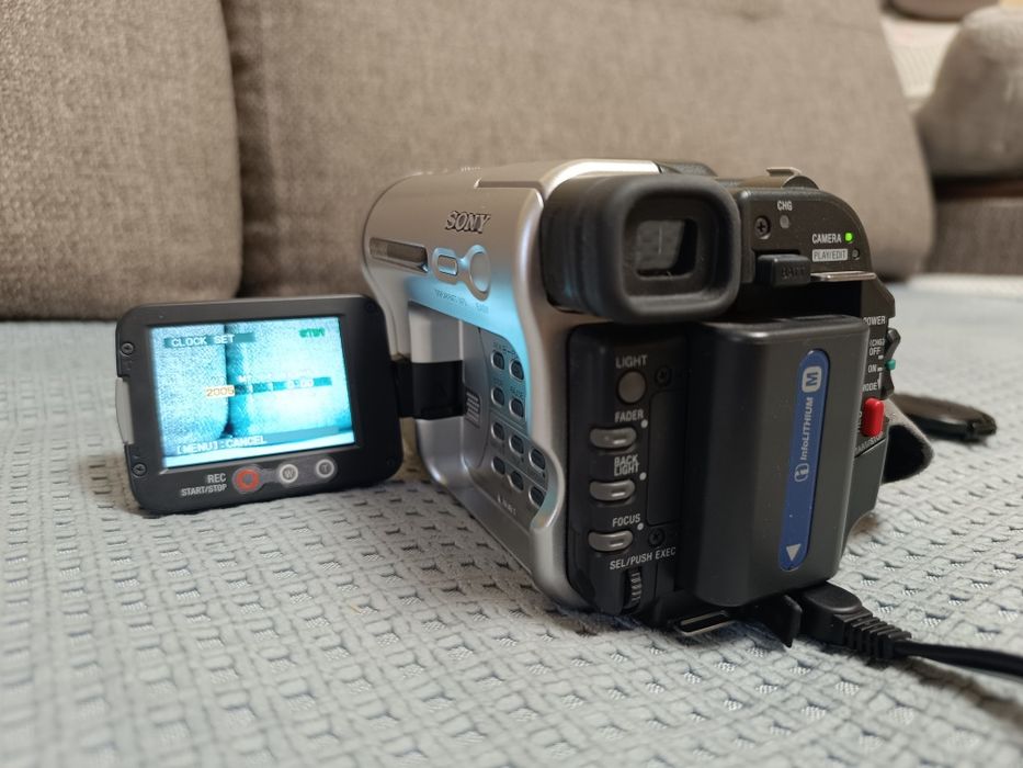 Видеокамера ccd-trv238e pal