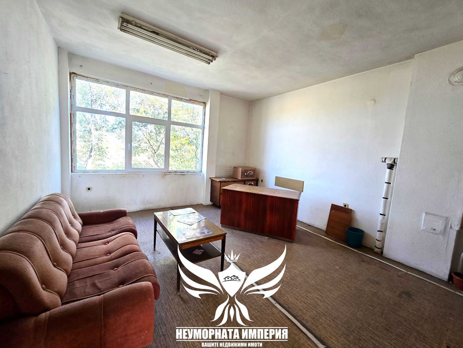 Под наем помещения, офиси, склад 200кв.м. в гр.Асеновград