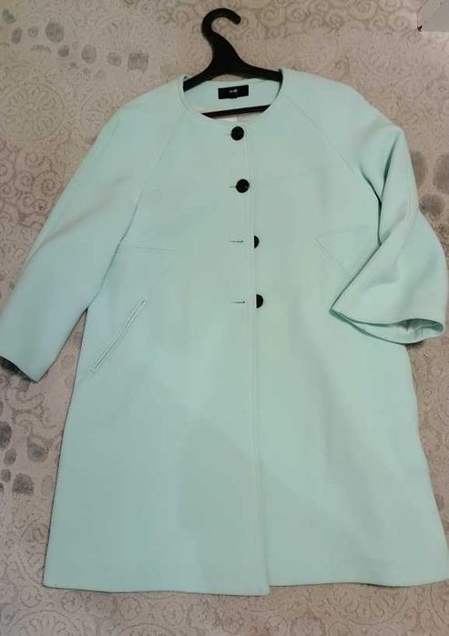 Продам пальто женское