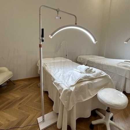 Lampa cosmetica profesionala Semiluna Gene, Manichiura, Studio