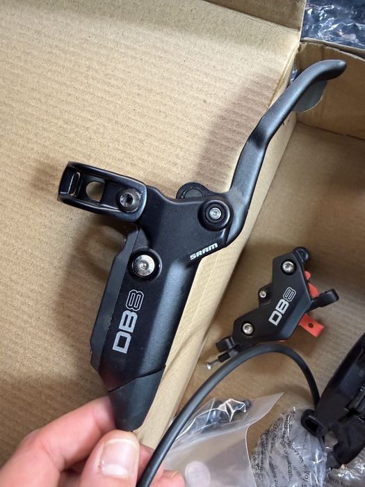Frane SRAM DB8 set bicicleta