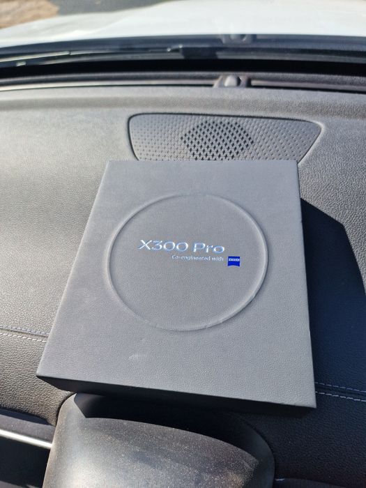 Vivo x300 pro 16/512gb global