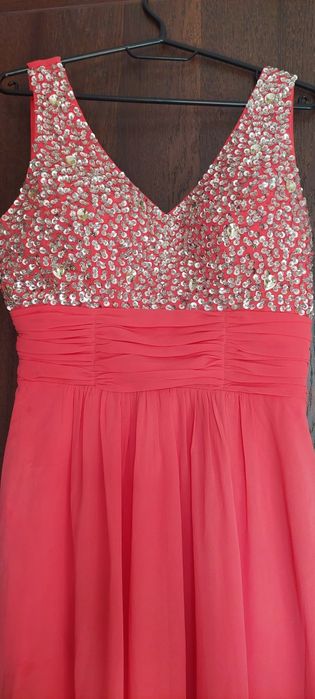 Официална  рокля  р-р  М