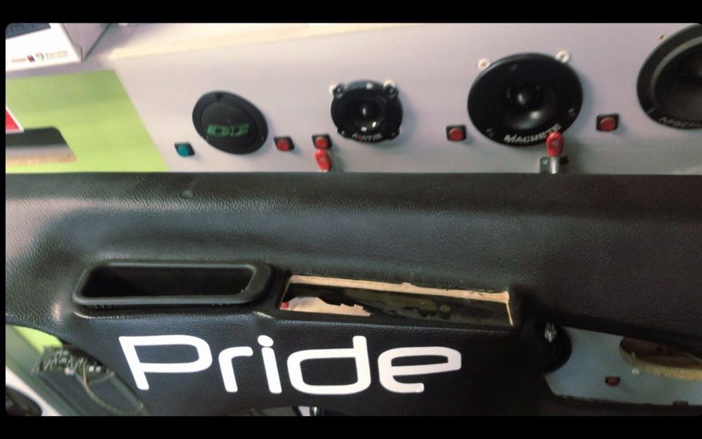 Дверные карты Веста, под 20-ки