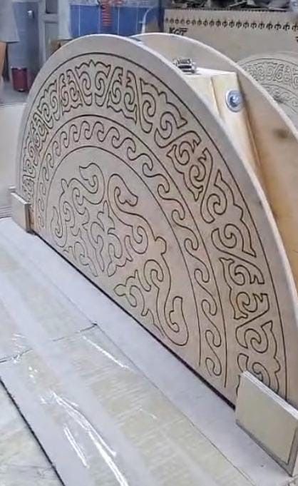 Юрта Хан киіз үйі ағаштан(сәмбі талдан) жасалған