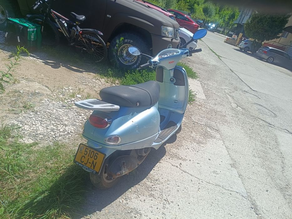 Scuter Piaggio Vespa et4 150cc 2004