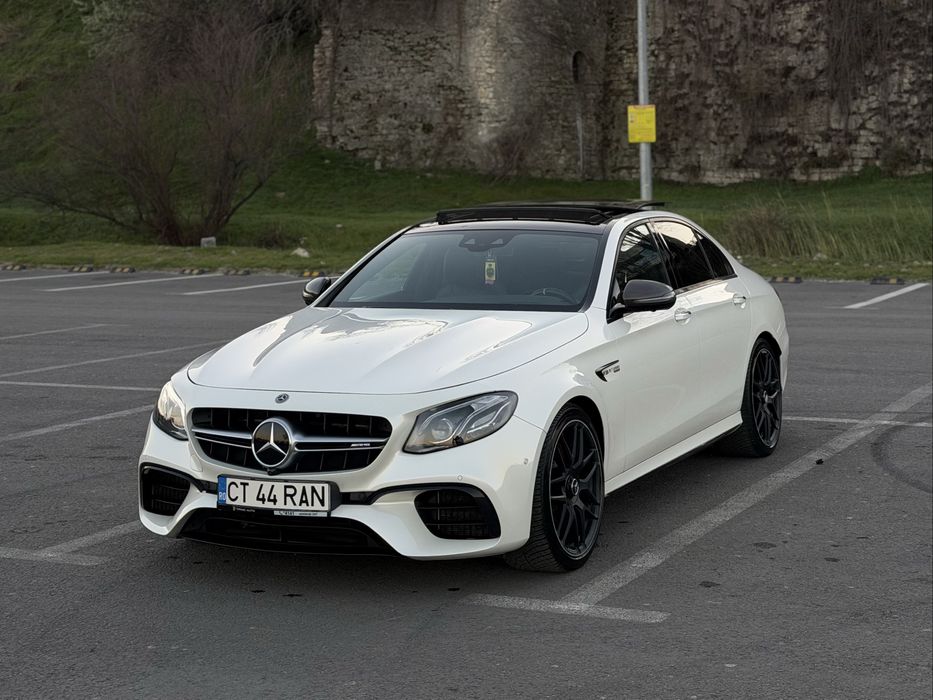 Mercedes-Benz E Vand Mercedes E63s Amg 4matic+ proprietar de noua