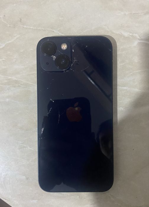 iPhone 13 128 ГБ (АКБ 99%)