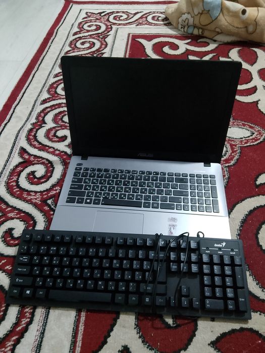Ноутбук клавиатура