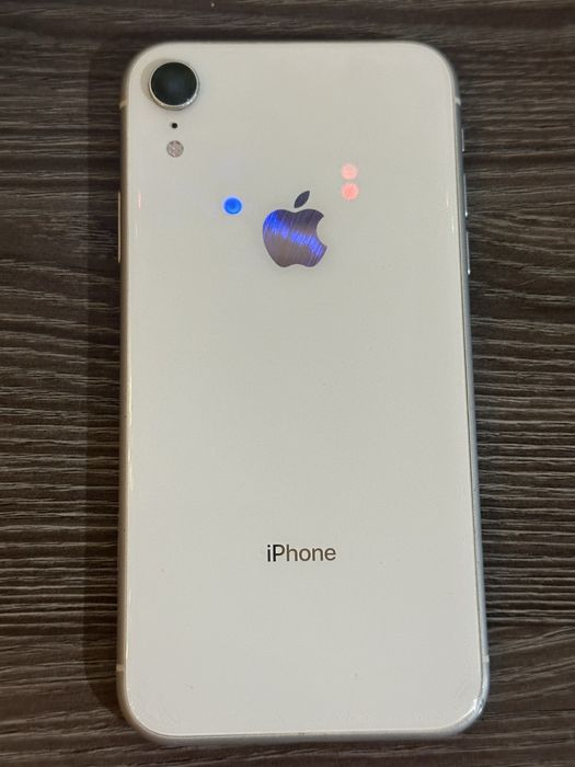 Iphone XR 64gb продам