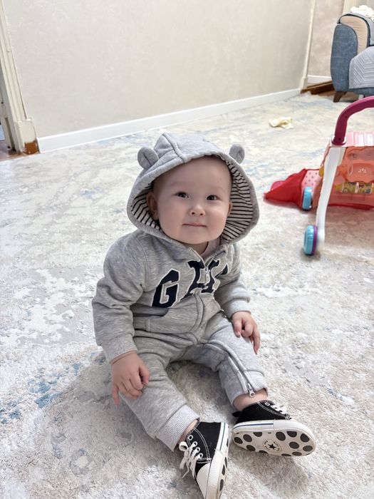 Осенний комбинезон Gap