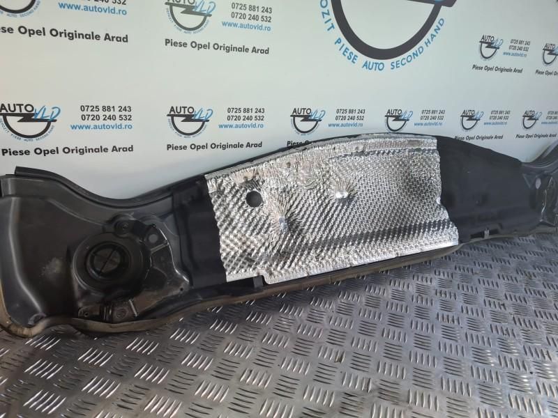 Ornament sub parbriz Opel Astra K