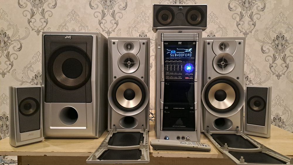 Muzikalniy sentr 7000 watt
