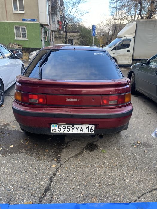 продам мазду 323