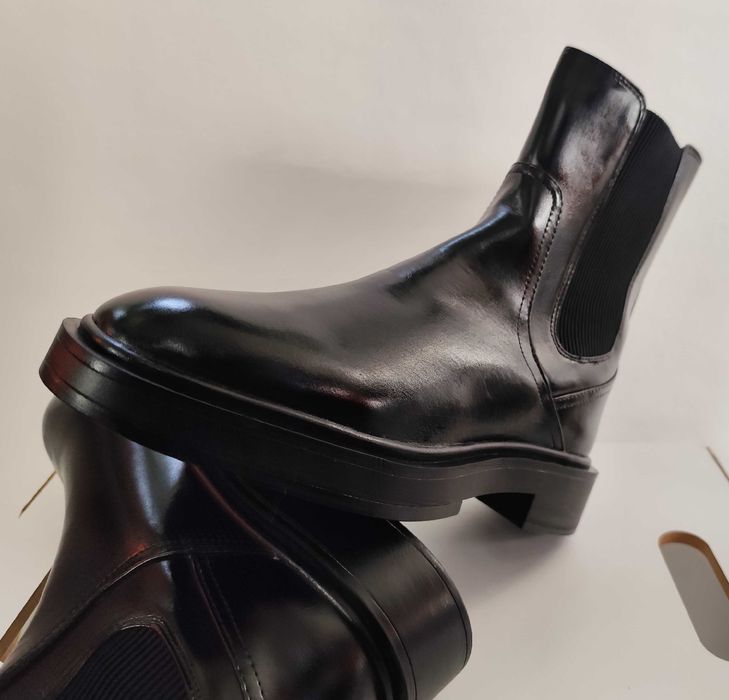 Ghete chelsea 39 39.5 plain toe ZARA NOI piele naturala moale