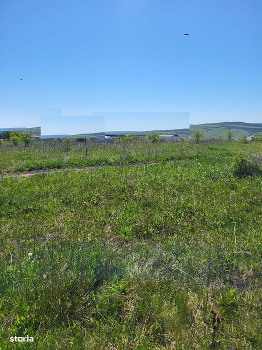 Teren de vanzare 661 mp in Dezmir partea de sus