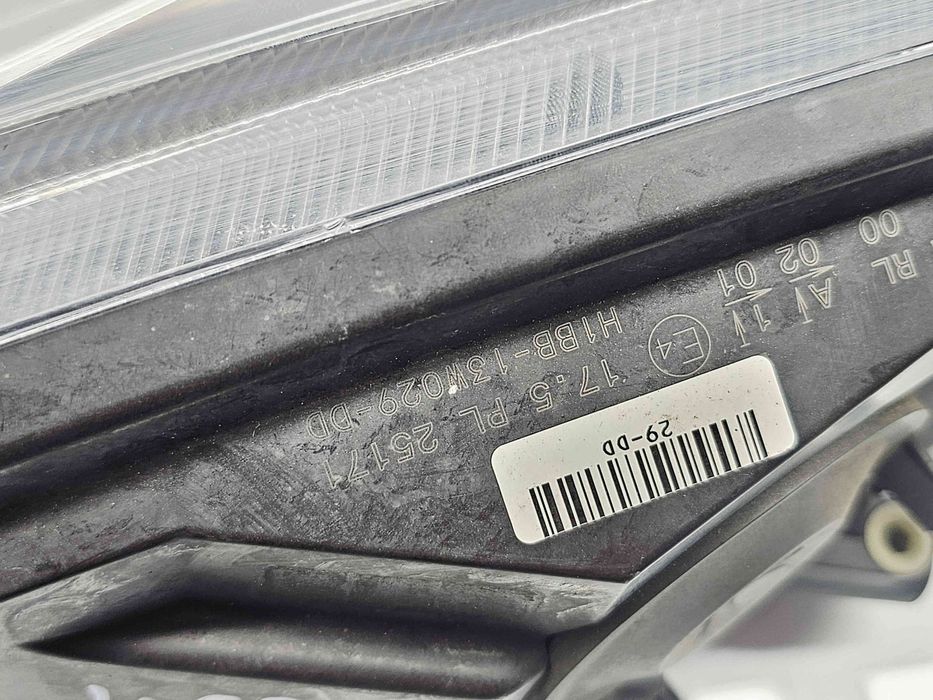 Far dreapta Ford Fiesta 8 [Fabr 2017-2025] H1BB-13W029-DD