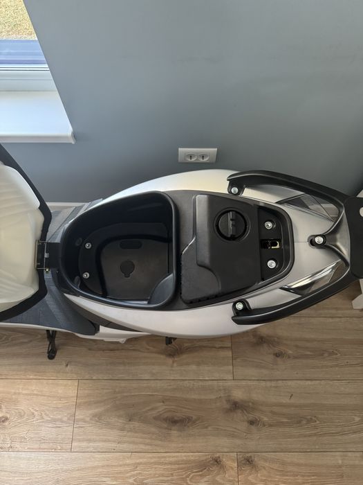 Scooter de inchiriat/ Scooter to rent