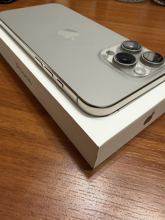 Iphone 16 Pro Max 256 GB ca nou, 10/10