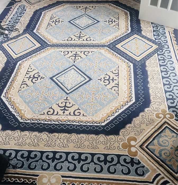 Ковер продается 3/4